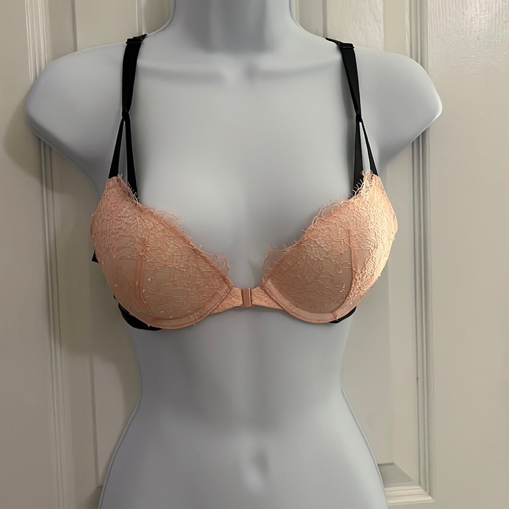 Sexy Strappy Nude Pink Lace Front-close Push-up Bra